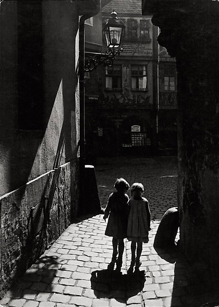 Двор детства